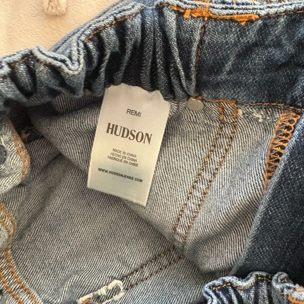 Hudson Remi High-Rise Straight Leg Jeans in Blue 26